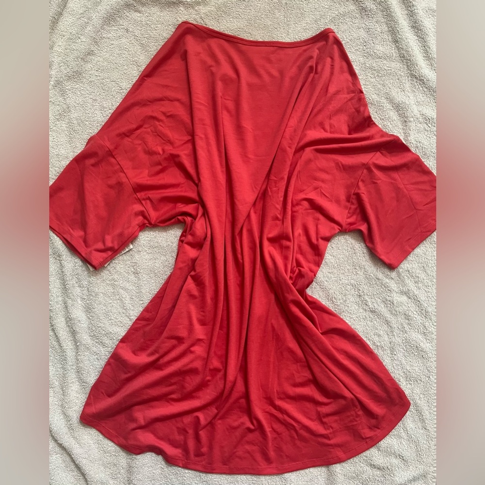Lularoe Irma Tunic - Size 3XL - Picture 4 of 5